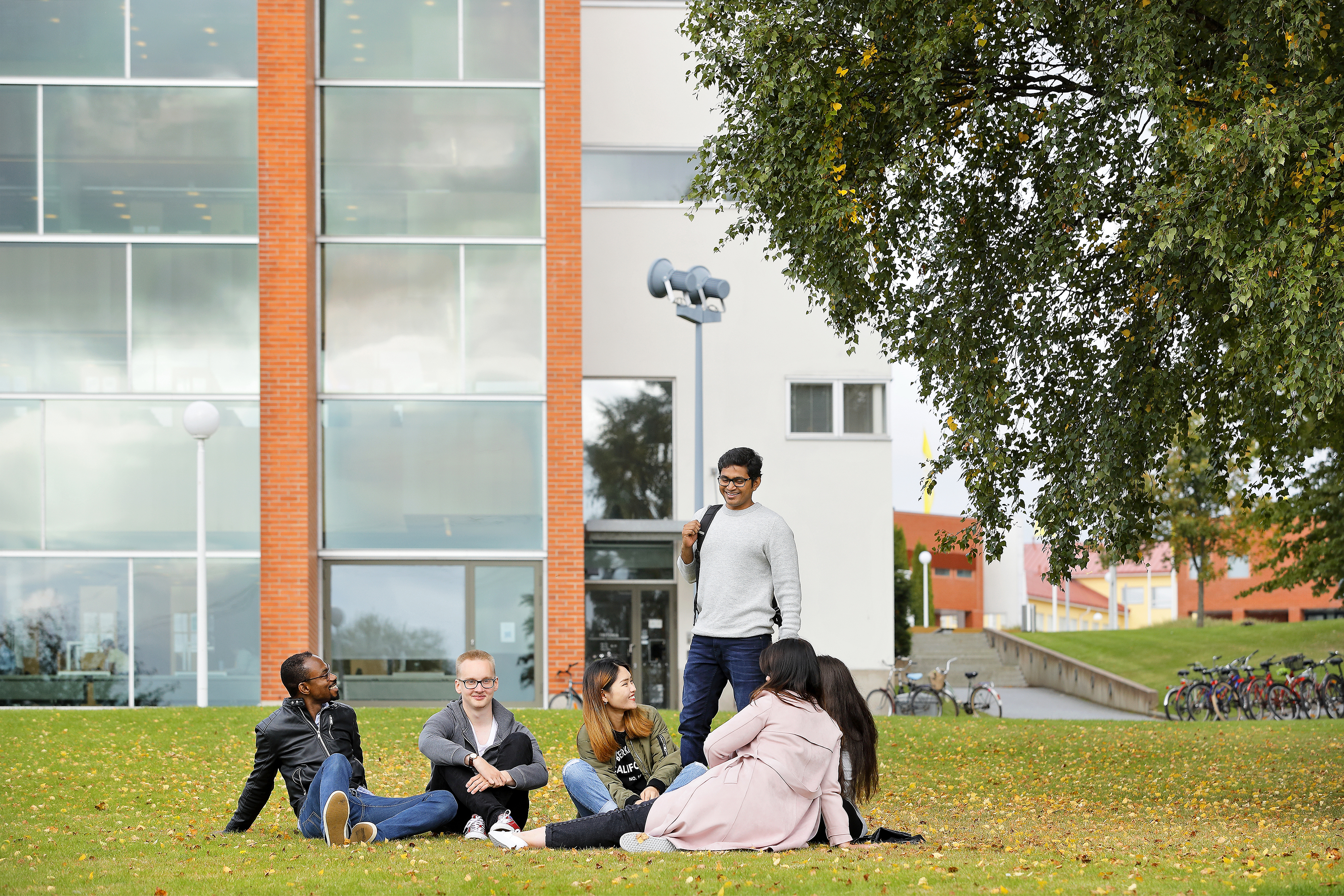 Vaasan yliopiston opiskelijoita