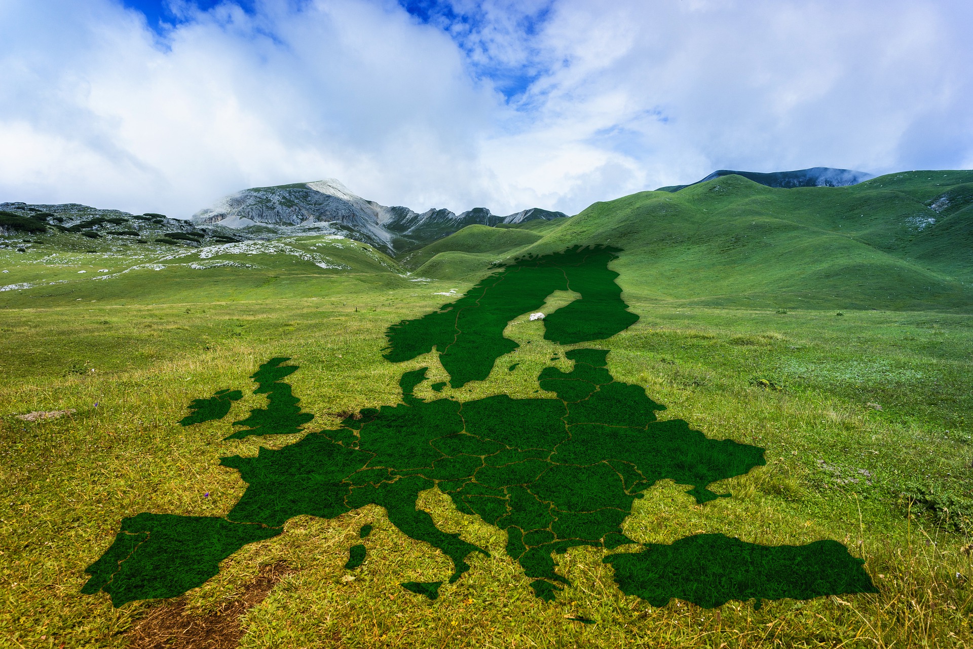 Eurooppa vihreällä niityllä, kuva Gerd Altmann, Pixabay