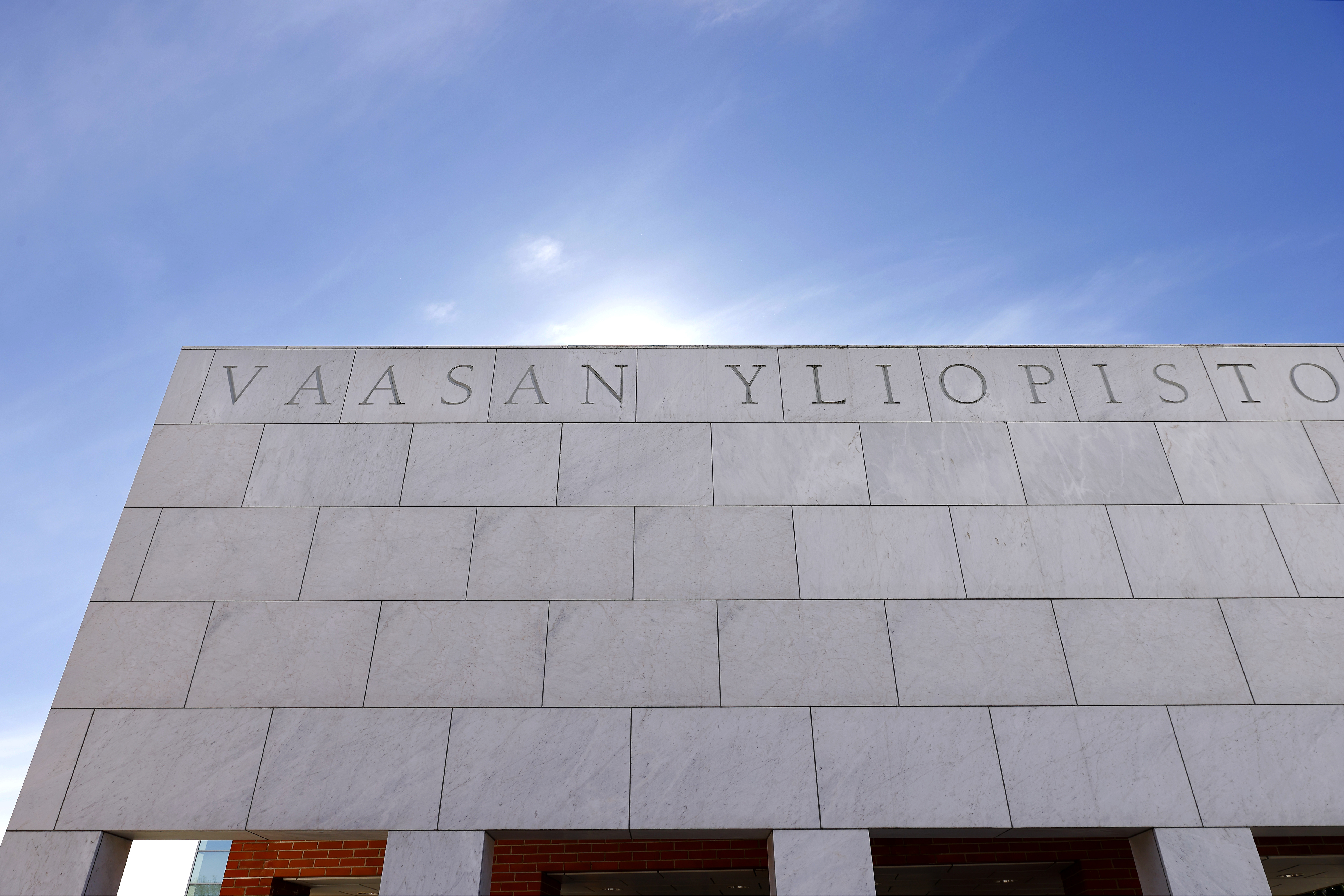 Marmomoriportti Vaasan yliopisto