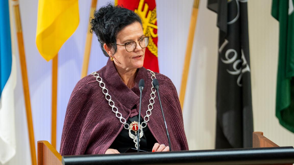 Rehtori Minna Martikainen