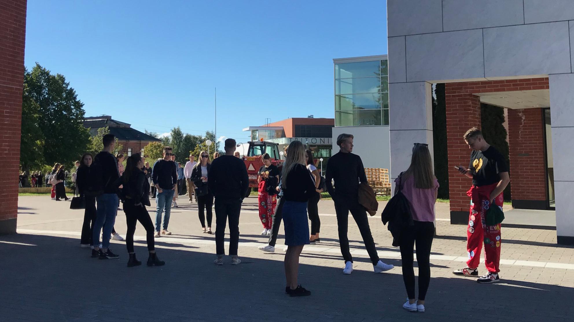 opiskelijoita Vaasan yliopistolla