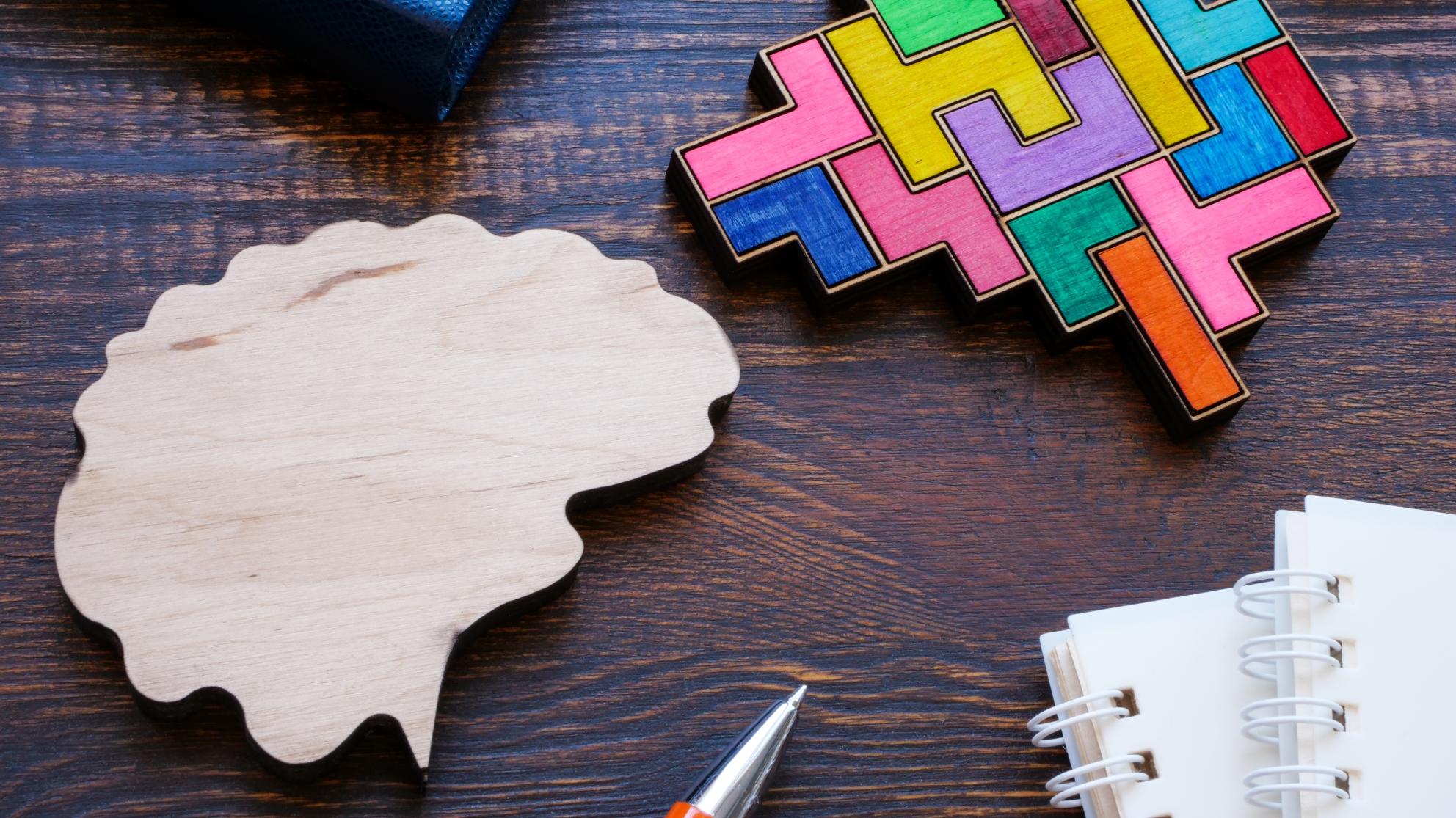 aivot ja kuulakärkikynä