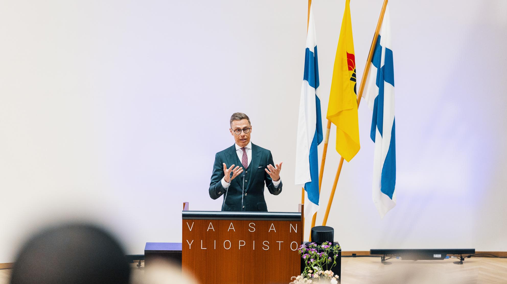 Presidentti Alexander Stubb Vaasan yliopistossa kuva: Christoffer Björklund