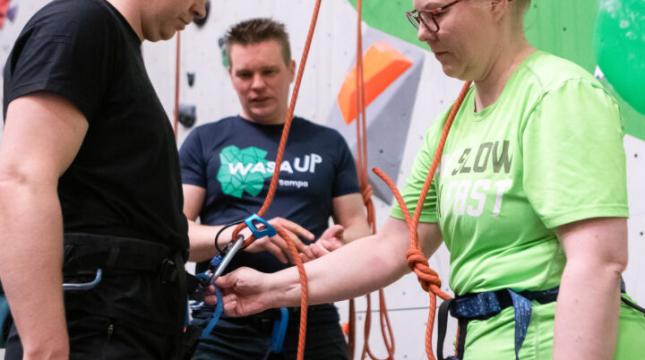 Teaching rock climbing