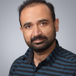 Syed Naqvi Syed Naqvi
