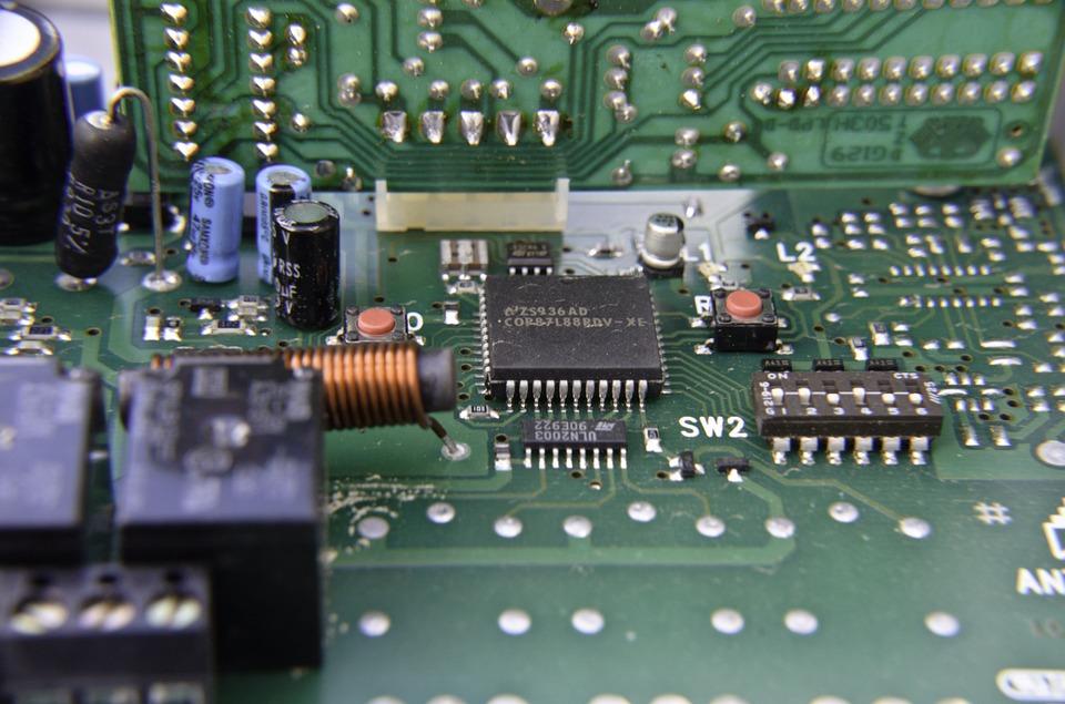 Printed circuit board CC pixabay