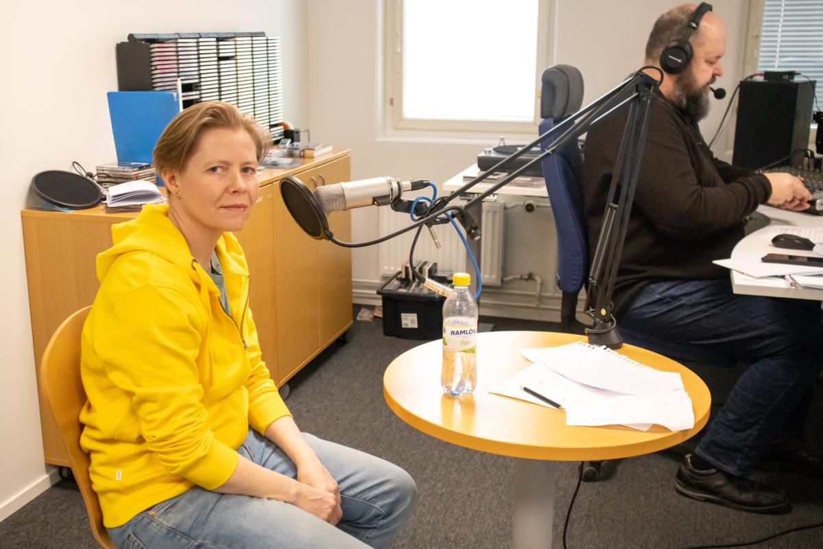 Heidi Hirsto apulaisprofessori Vaasan yliopisto ja toimittaja Anssi Marttinen Radio Vaasa