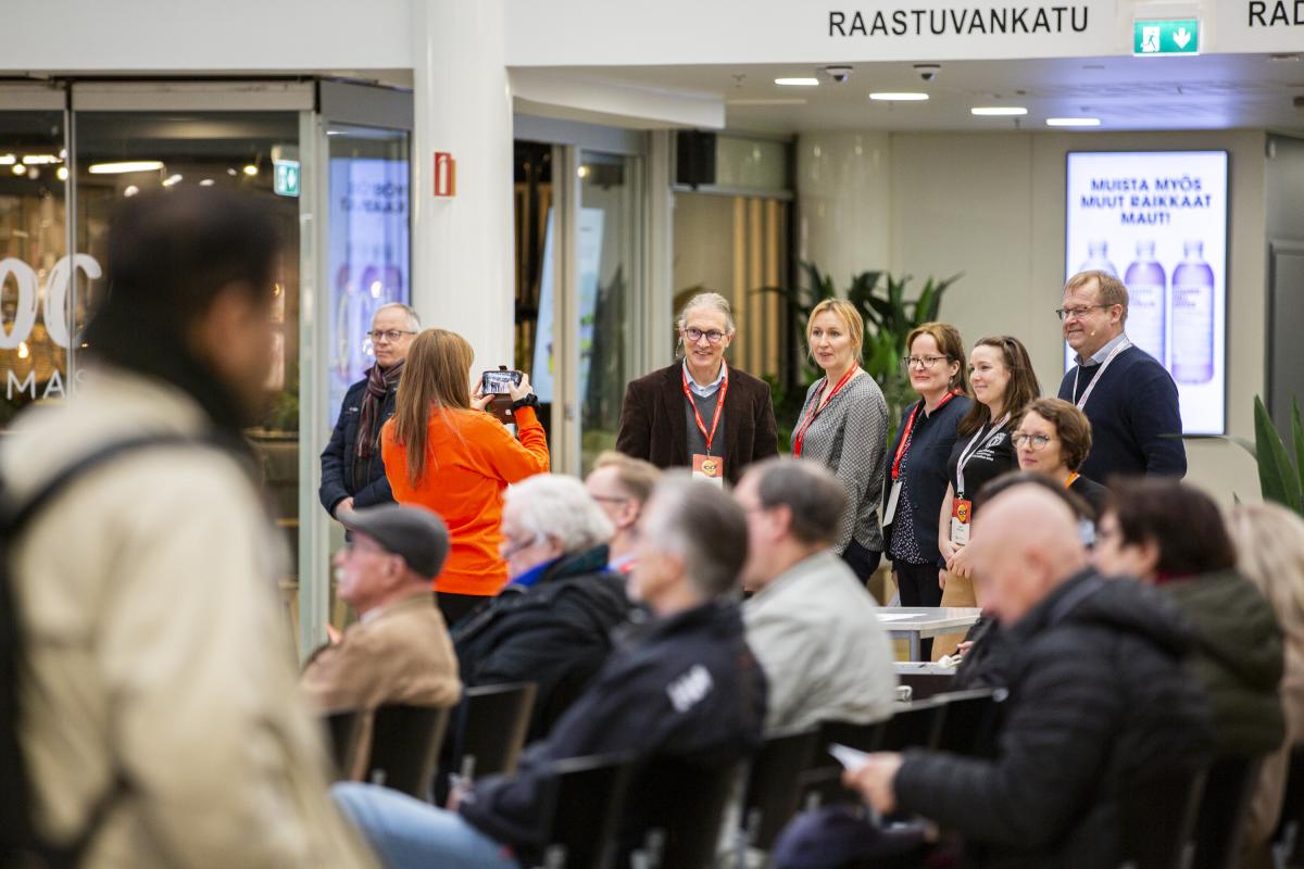 Tommi Lehtonen Tiina Raevaara Mari Heikkilä Jenni Hiltunen Juha Lindgren kuva Jessica Granqvist