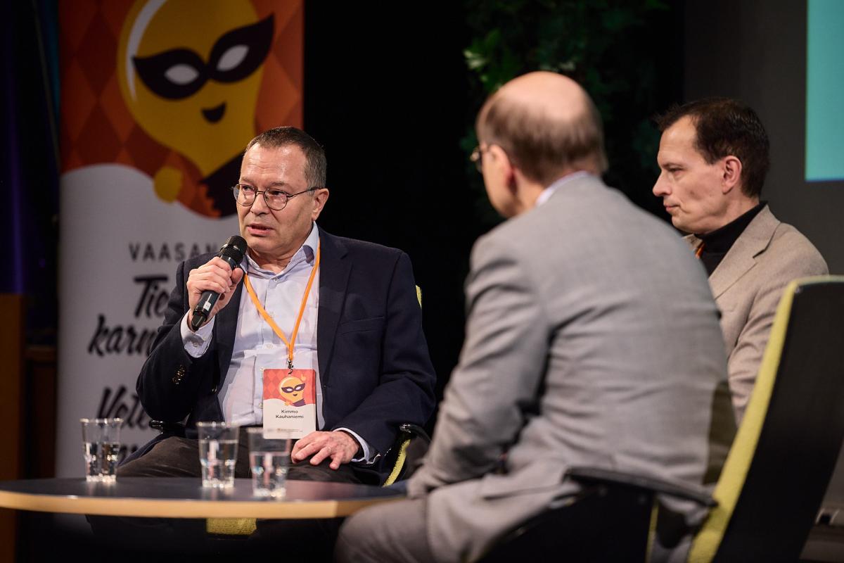 Kimmo Kauhaniemi Hannu Laaksonen kuva Linus Lindholm