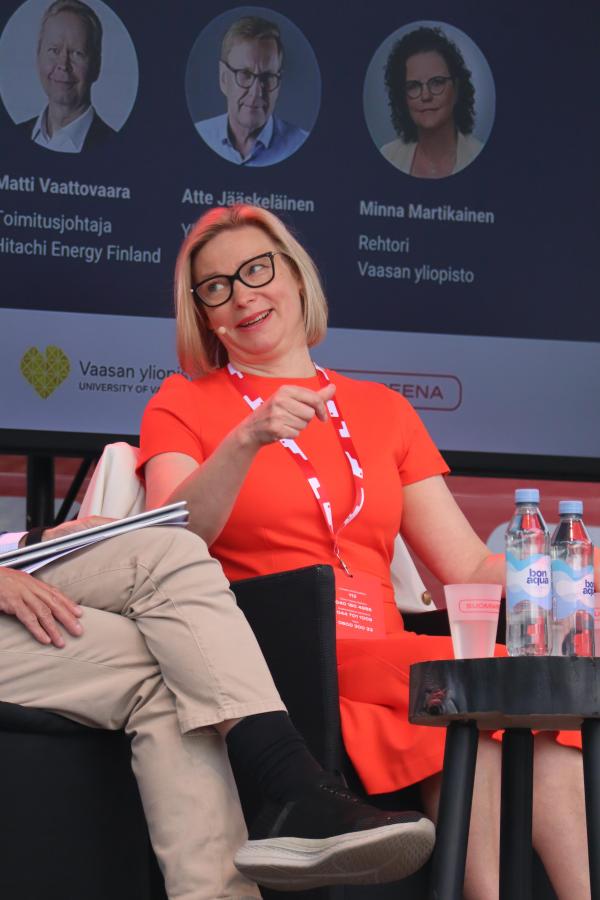 Taina Susiluoto Teknologiateollisuus