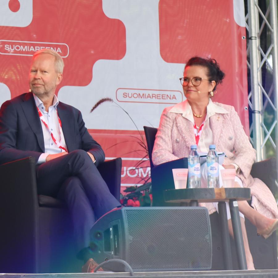 SuomiAreena Matti Vaattovaara ja Minna Martikainen