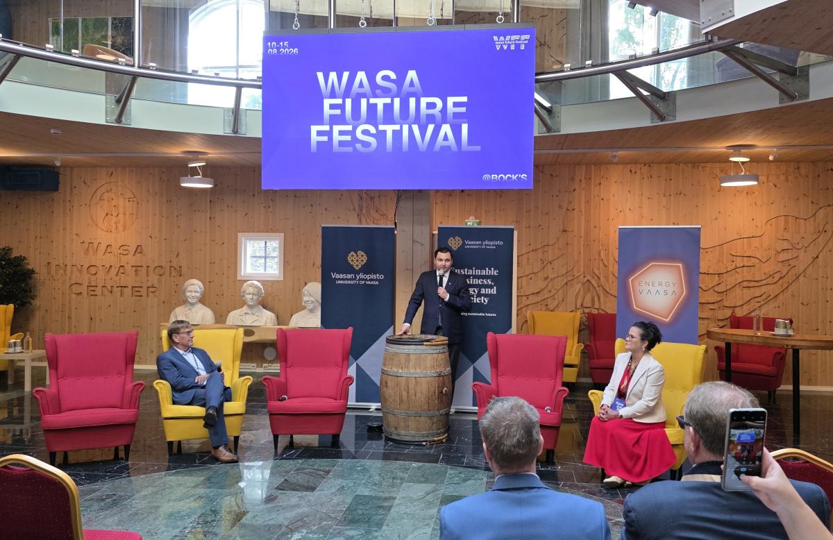 ministeri Joakim Strand Wasa Future Festivalilla