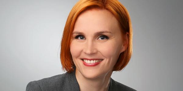 vararehtori Annukka Jokipii