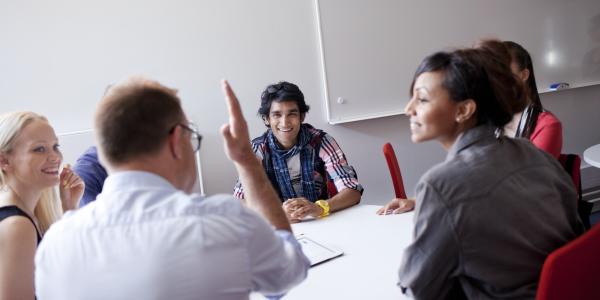 Students at University of Vaasa campus