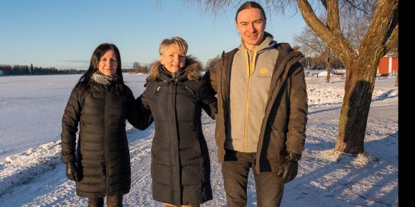 Sunna Vainomaa, Nina Nässlin ja Torbjörn Strand.