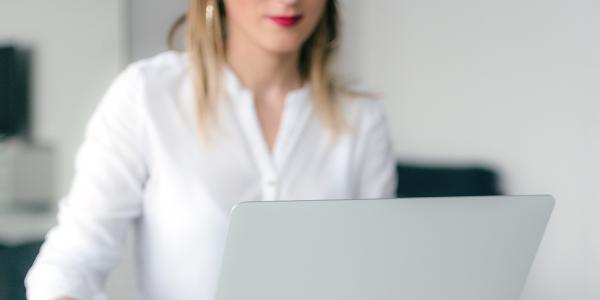 woman with laptop