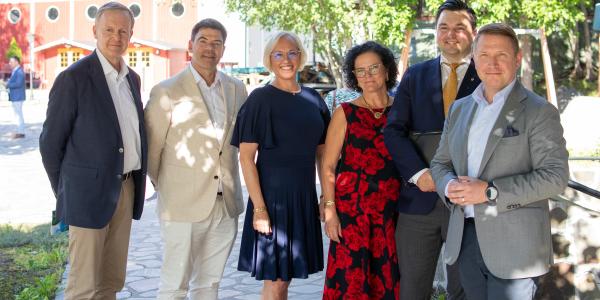 Investointipaneelin osallistujat Wasa Future Festivalilla