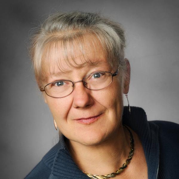 Maarit Vesapuisto Maarit Vesapuisto