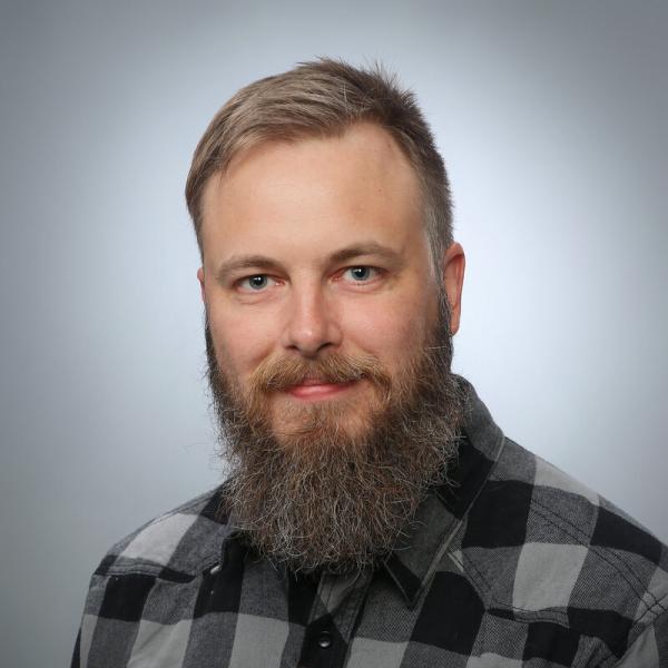 Niklas Lundström