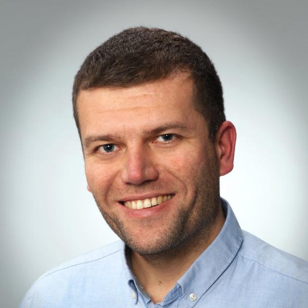 Maciej Mikulski Maciej Mikulski